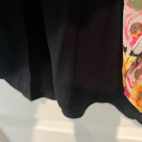 Elle top size large - Picture 8 of 14